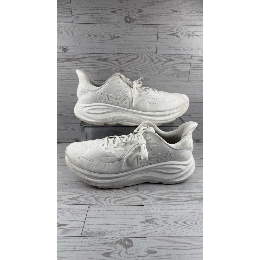 Hoka One One Clifton 10 Mens Size 11D All White Athletic Running Shoes #372